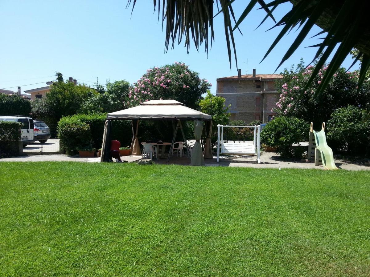 Apartament Garden Basement - Seminterrato Max 4 Ospiti - Fiumicino Vicino Aeroporto E Fiera Zewnętrze zdjęcie