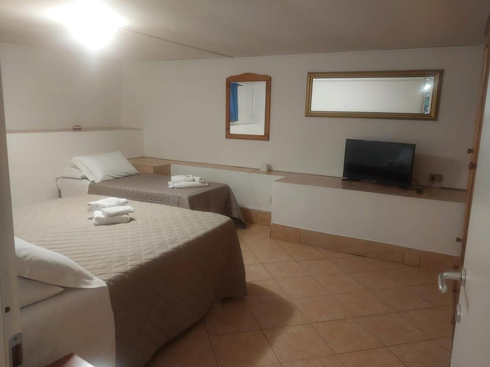 Apartament Garden Basement - Seminterrato Max 4 Ospiti - Fiumicino Vicino Aeroporto E Fiera Zewnętrze zdjęcie